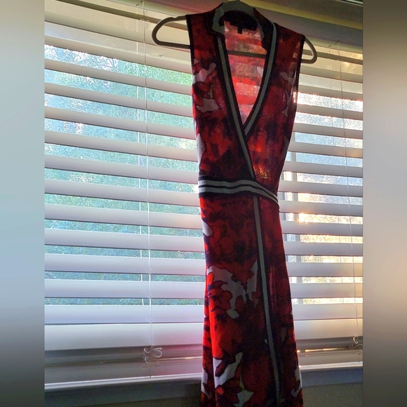 KAREN MILLEN Floral Jacquard Sleeveless Wrap Knitted Dress.... - Picture 2 of 6